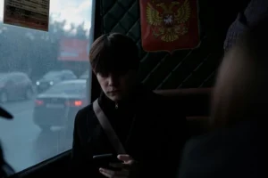 Два телефони і VPN: як росіяни обходять цифрову залізну завісу