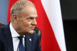 Прем’єр-міністр Польщі заявив, що очікує від України чутливості до історичних питань
