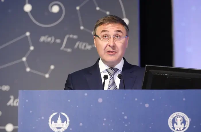 «Це не добре»: глава Міносвіти РФ поскаржився на надлишок росіян з вищою освітою
