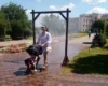 Де кияни можуть освіжитися в спеку: адреси рамок-розпилювачів води