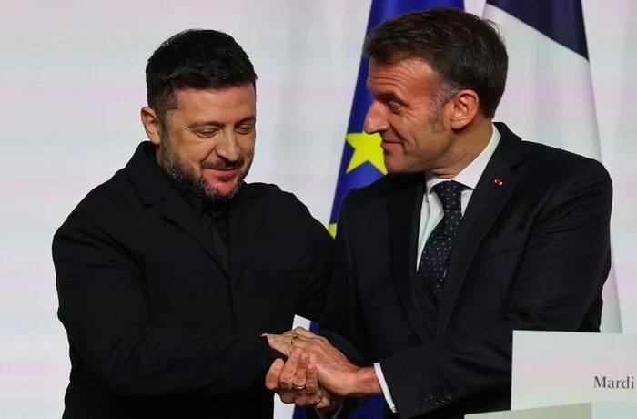 Макрон розкрив деталі майбутніх переговорів Зеленського на саміті «Великої сімки»