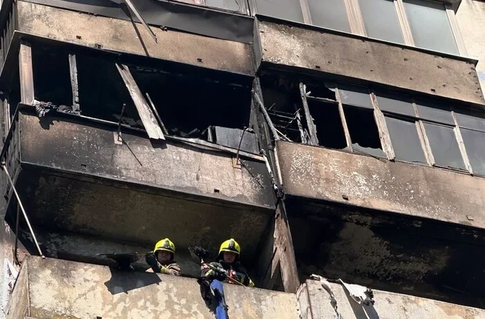 Батьки не встигли на допомогу: у Рівному під час пожежі у квартирі загинув 10-річний хлопчик