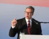 Президент Сербії оголосив про свою відставку