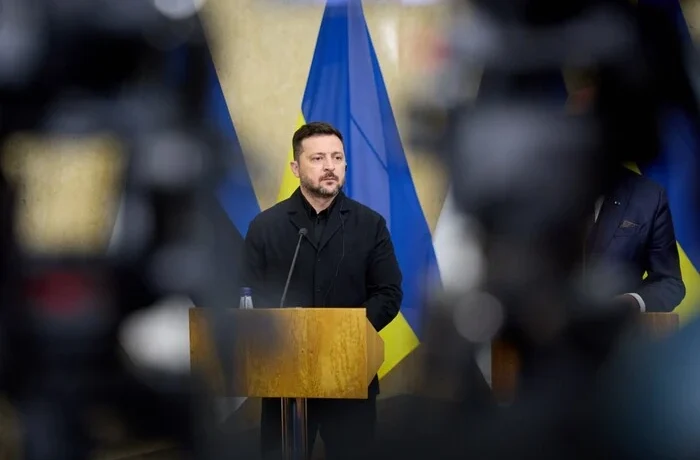 Зеленський припустив, що мирну угоду доведеться укладати не з Путіним