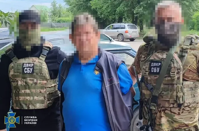 У Дніпрі затримано тренера, який за криптовалюту передавав РФ дані про ППО