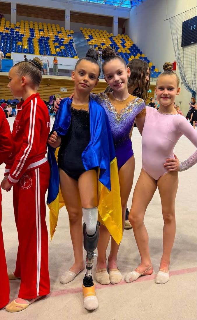 Українська гімнастка з протезом виграла золото на турнірі в Румунії фото 1