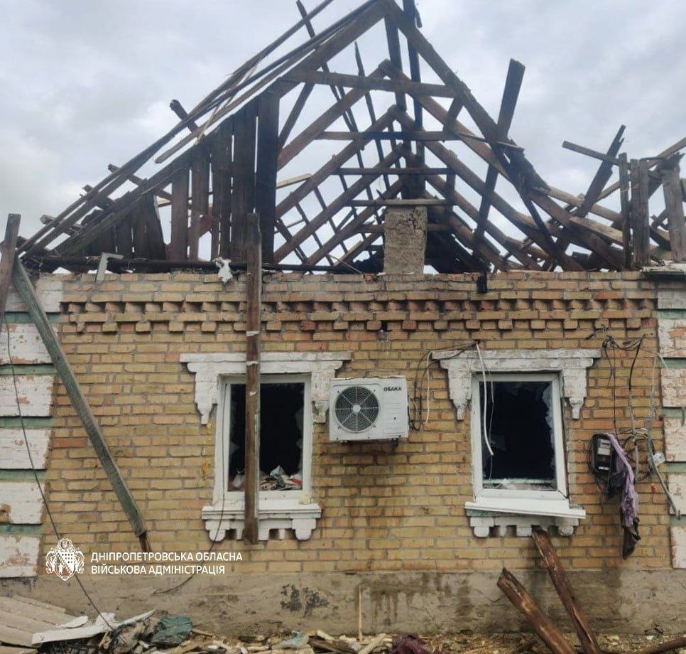 Росіяни атакували чотири райони Дніпропетровщини: одна людина загинула фото 1