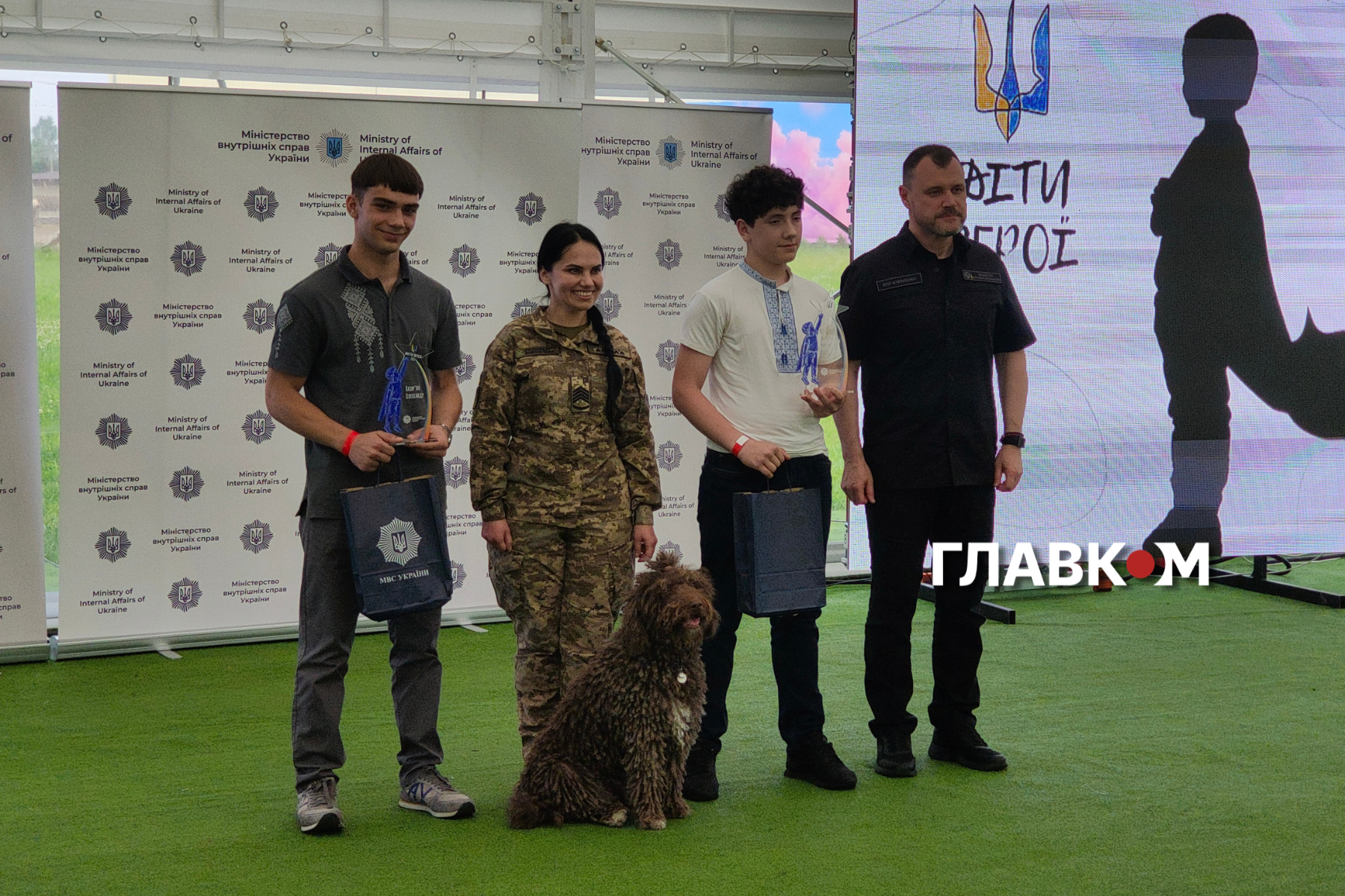 Олександр Казар’ян та Ростислав Пачковський прийшли на допомогу екстреним службам під час масованого російського удару по Запоріжжю
