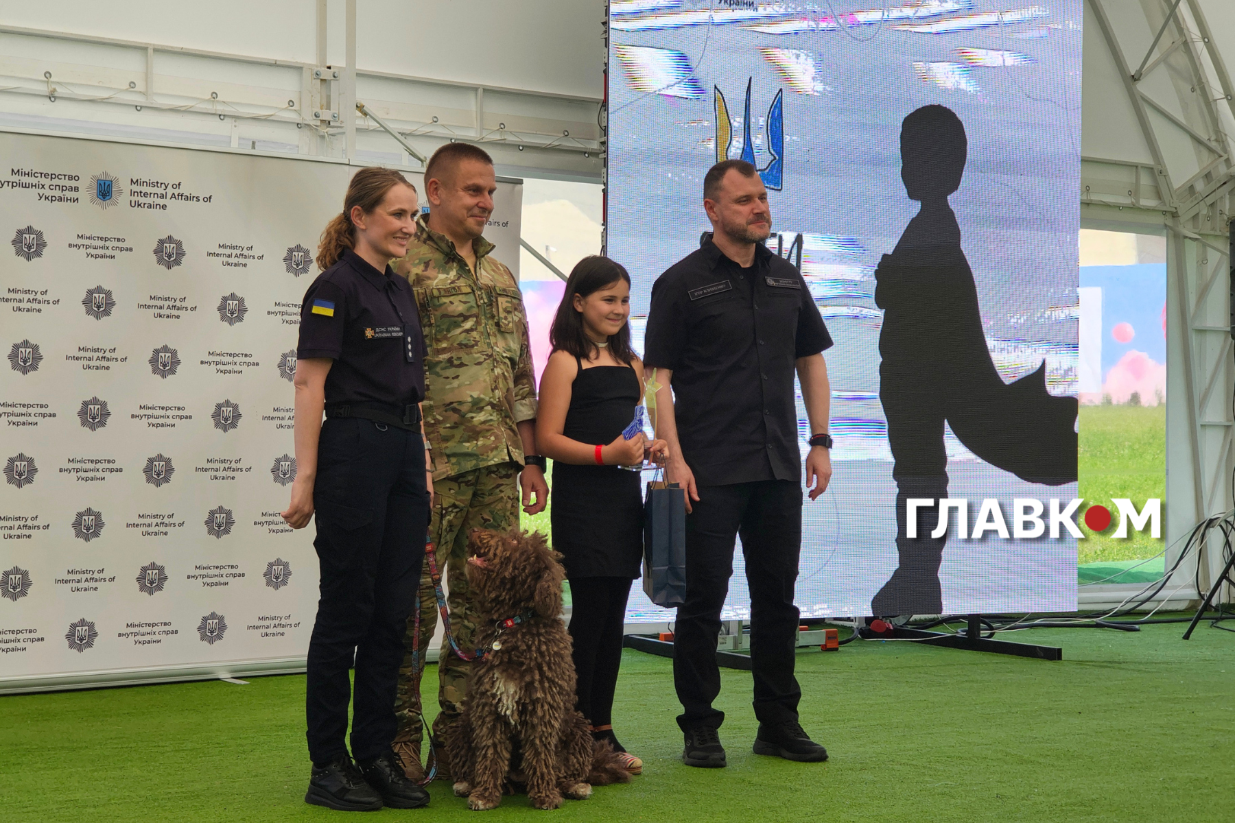 Найпершою особливу відзнаку отримала 9-річна Марія Красота