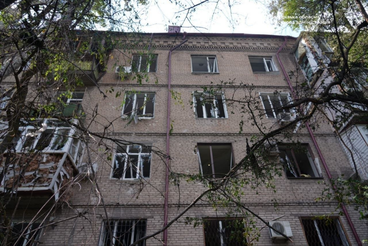 Росіяни атакували Запоріжжя: серед поранених є 10-річна дитина фото 3