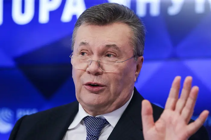 Після 25 лютого 2010 року Віктор Янукович почав використовувати надані йому повноваження не в інтересах держави
