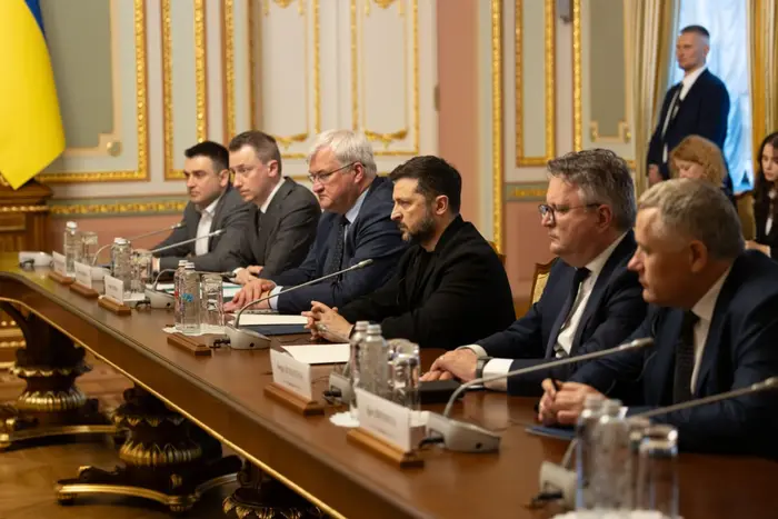 Президент звернувся до Лукашенка