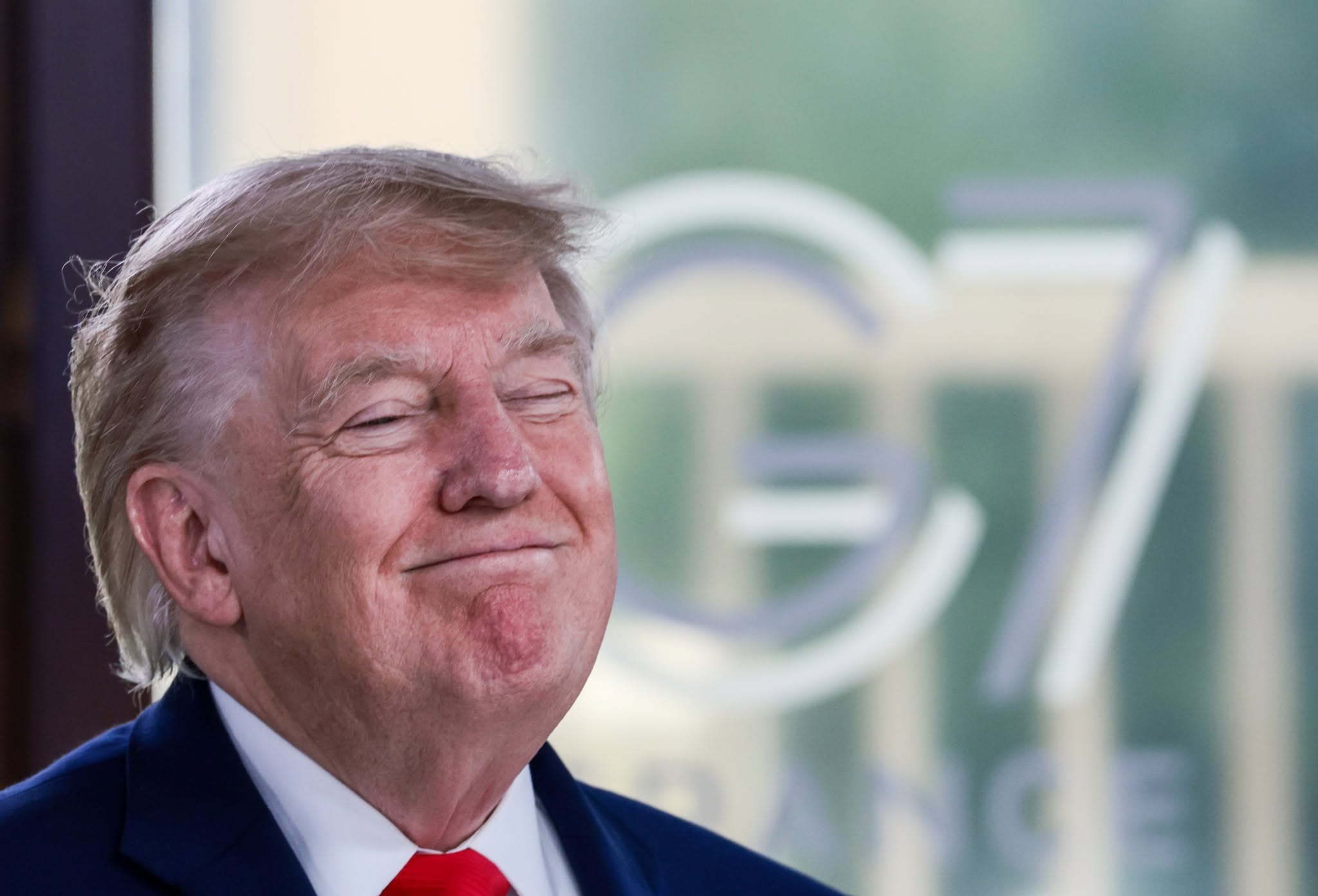 Трамп підписав угоду з Іраном, дрони атакували Росію: головне за ніч 18 червня фото 2