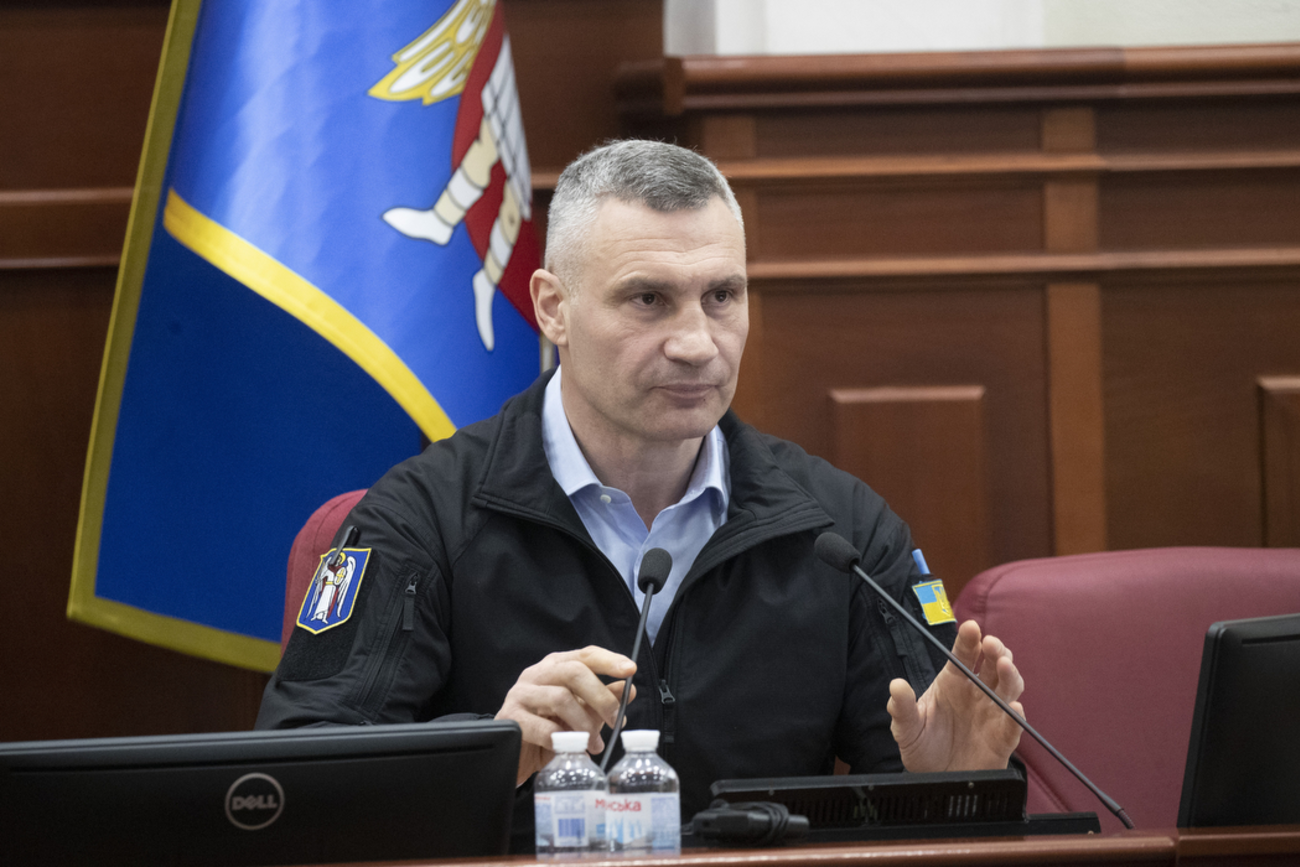 Віталій Кличко після відставки свого соратника Володимира Бондаренка з посади секретаря вирішив вести засідання Київради самостійно і нікому не хоче передавати цю роль
