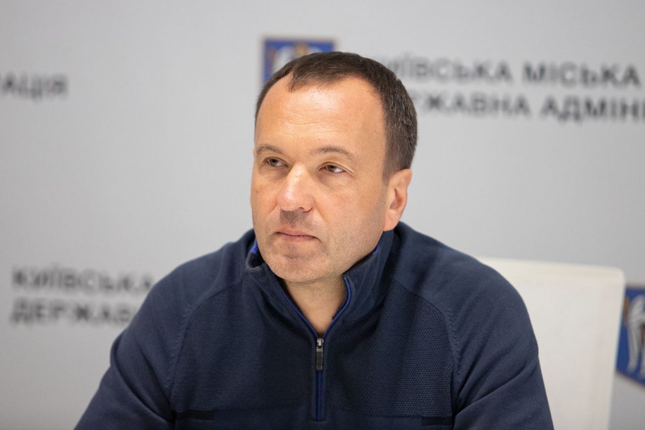 Один з давніх соратників Віталія Кличка заступник голови КМДА Петро Пантелеєв відповідає за ключовий напрямок – підготовку Києва до зими