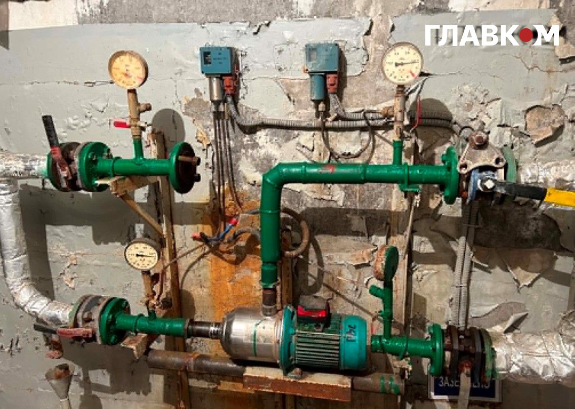 ЖЕК практично ніколи не ремонтував будинкові комунікації