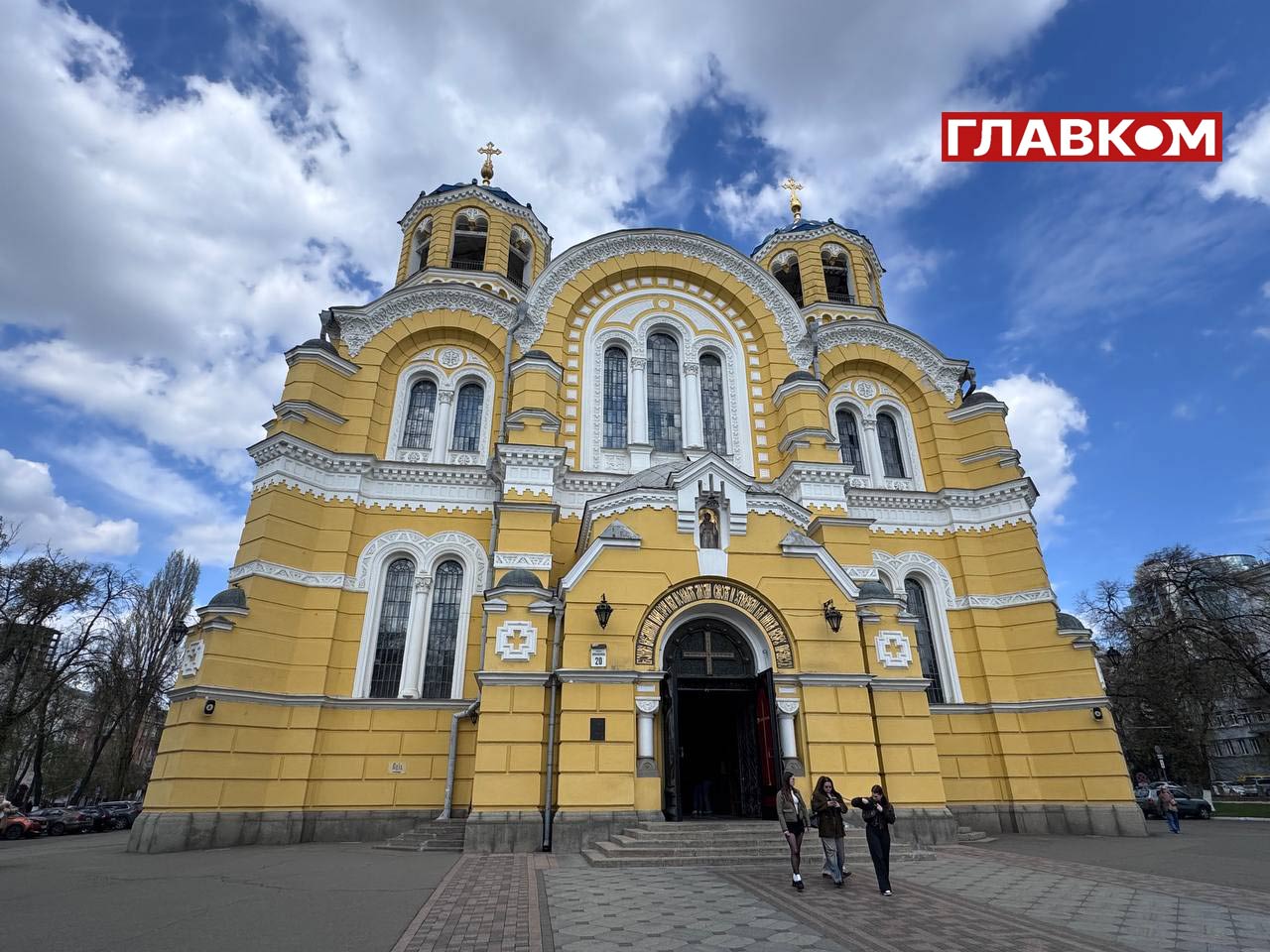 З початку 1960-х років і до кінця життя Філарет служив у Володимирському соборі Києва. У цьому храмі відбудеться заупокійне богослужіння на сороковий день від упокоєння Святійшого Патріарха