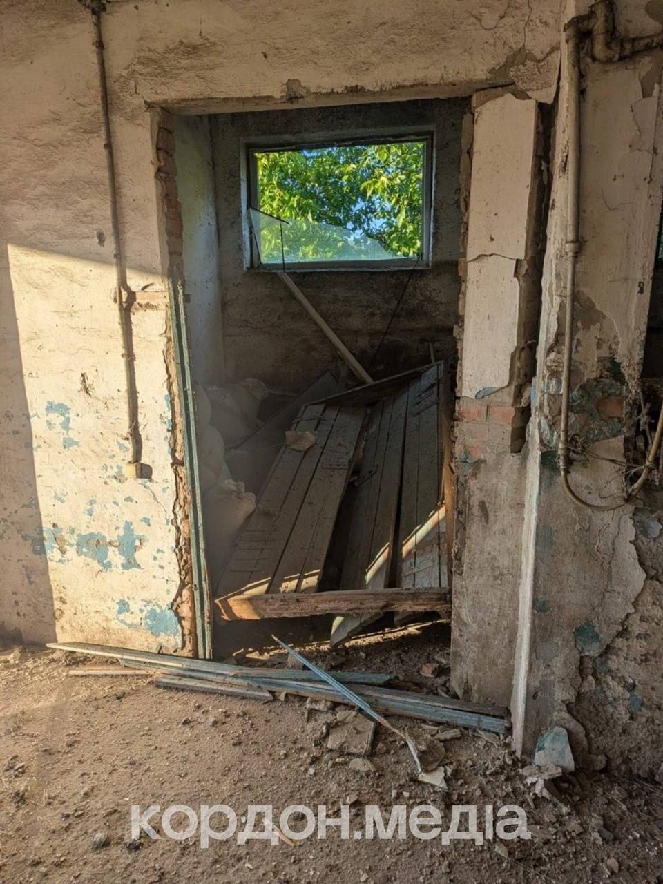 Росіяни вдарили по кінно-спортивній школі на Сумщині: загинули тварини фото 2