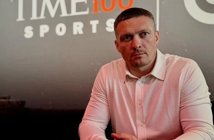 Усик повідомив, коли проведе прощальний бій