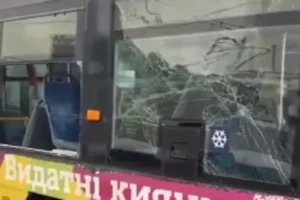 У Києві після атаки РФ сталися зміни у роботі громадського транспорту