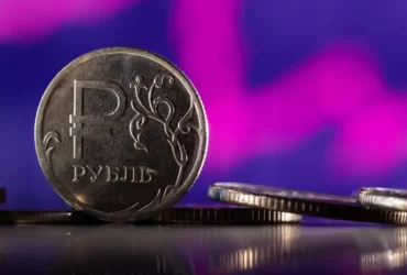 Російський опозиціонер назвав головну загрозу для економіки РФ