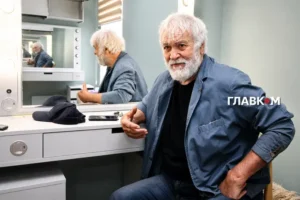 Анатолій Хостікоєв: Кінь навалив купу на сцені, коли у залі сиділа Юлія Тимошенко
