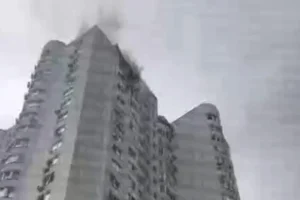 Атака на Київ: БпЛА влучив у багатоповерхівку в Деснянському районі