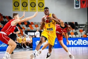 Визначився суперник України в 1/4 фіналу Євробаскету U-20