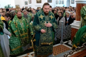 «Да хранимо державие наше российское…». Ексмитрополит УПЦ МП проти Зеленського: завершилася судова епопея