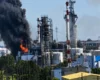 Тюменський НПЗ повністю припинив переробку нафти після атаки дронів – Reuters