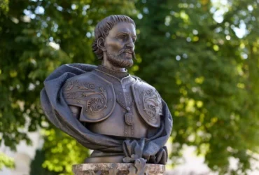 Пам’ятник Мазепі чи фонтан на місці Леніна? Кличко відреагував на ініціативу Зеленського