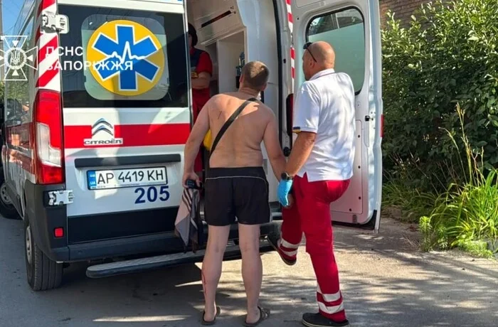 Російські керовані авіабомби ударили по Запоріжжю: є поранені