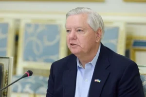 Сенатора США отруїла Росія? Соратниця Трампа закликала розслідувати смерть Ліндсі Грема