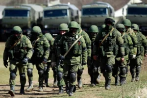 Кремль готується до бунтів та терміново озброює Росгвардію важкою технікою