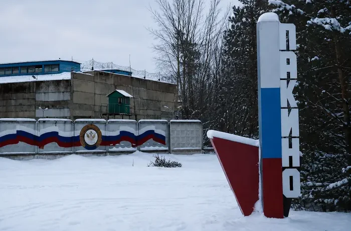 Журналісти ідентифікували «Коновала»: лікаря, який катував бранців