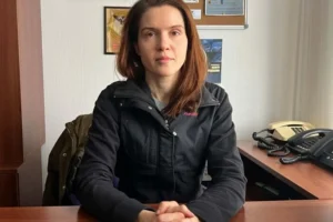 Нардепка Безугла повертається до «Слуги народу»: «Доведеться знову вступити»