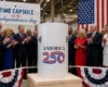 США поховали капсулу часу, яку відкриють у 2276 році