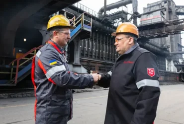 Ахметов підвищив зарплати працівникам своїх українських підприємств на 10%