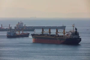 Кремль взявся за морську блокаду України. Що буде далі