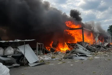 Росія вдарила по торговельному закладу в Краматорську: є постраждалі