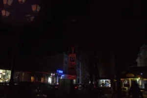 «Крим у темряві»: як удари по енергетиці змінили життя на півострові