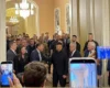 «Це не лише про гроші»: Зеленський пояснив сенаторам, як зупинити війну