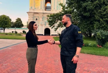Інтерв’ю Хмари для Лори Лумер: Україна діє асиметрично проти Росії