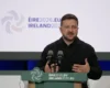 Зеленський попередив про масований обстріл і терміново повертається в Україну