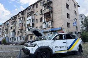 Кривавий удар РФ по Запоріжжю: більше десяти людей поранено, загинув поліцейській