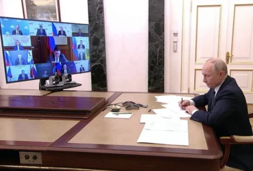 Путін скликав нараду через паливну кризу: що наказав чиновникам