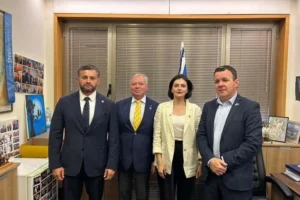 Україна запросила ізраїльську делегацію на вшанування трагедії Бабиного Яру