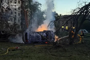 Удар по Києву: рятувальники показали наслідки (фото)