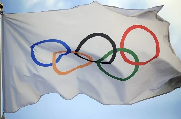 МОК рекомендував спортивним федераціям зняти всі обмеження з російських атлетів