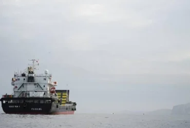 Європа визнала неминучими збори за прохід через Ормузьку протоку